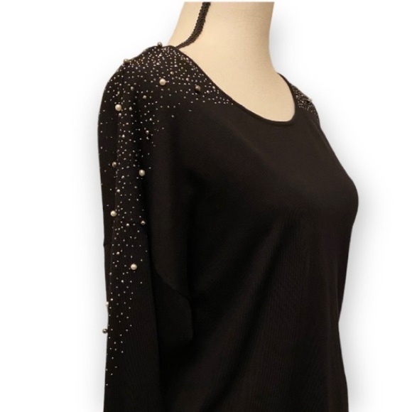 Calvin Klein Sweater With Pearls And Studs Along The Shoulders Black Size Med - Picture 1 of 12